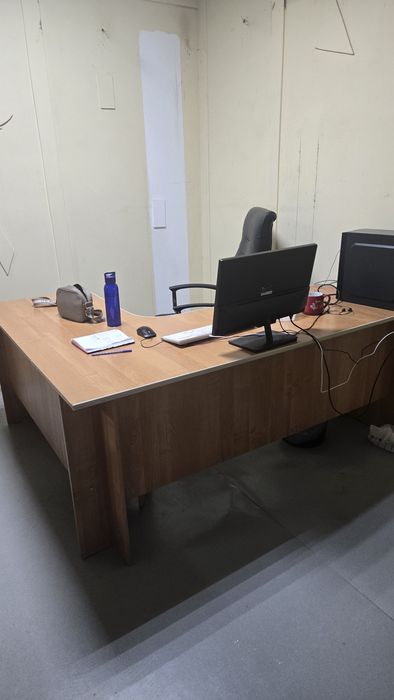 Стол офисный бесплатно