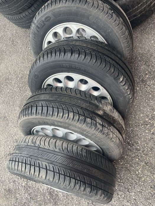 Оригинални джанти Alfa Romeo 4x98 с гуми 185/60R14