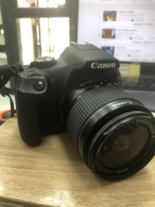 Canon Eos 2000d (p25)