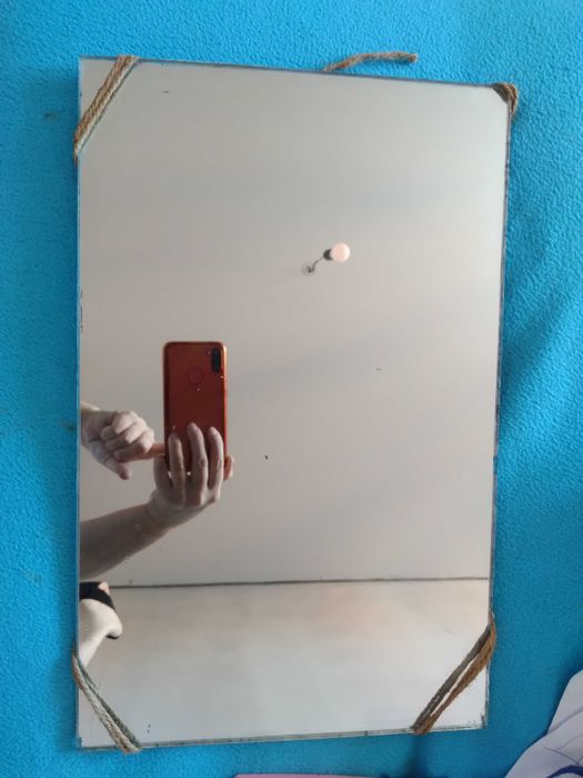 Зеркало настенное