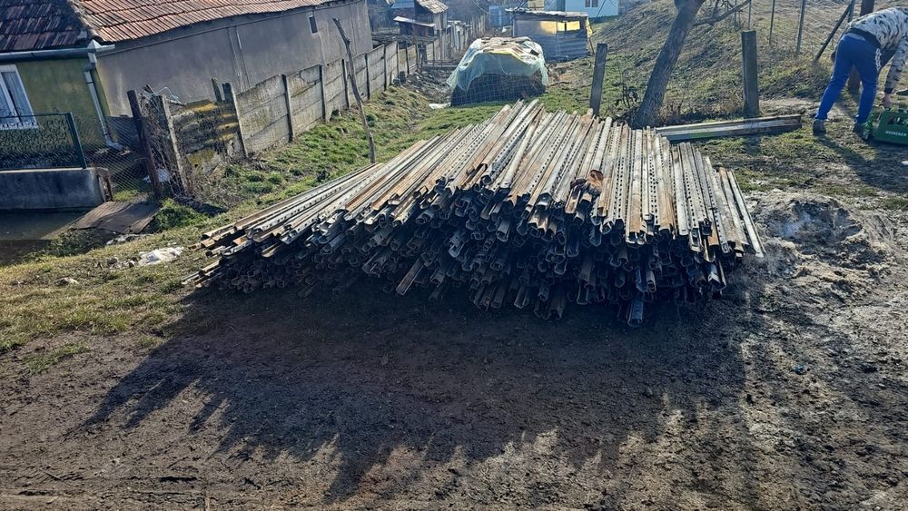 Se vinde spalieri metalici adusi din Germania super Rezistenți la garduri,si multe altel lucruri