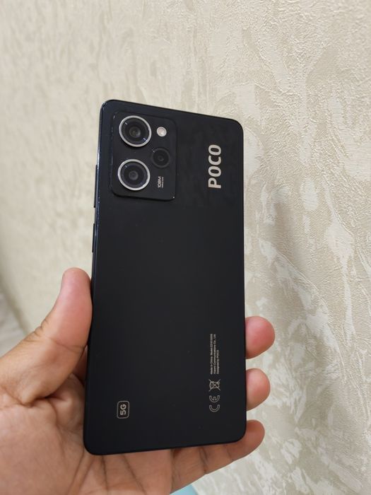Poco x5 pro 5g.  Ram 8+4 GB 256 GB