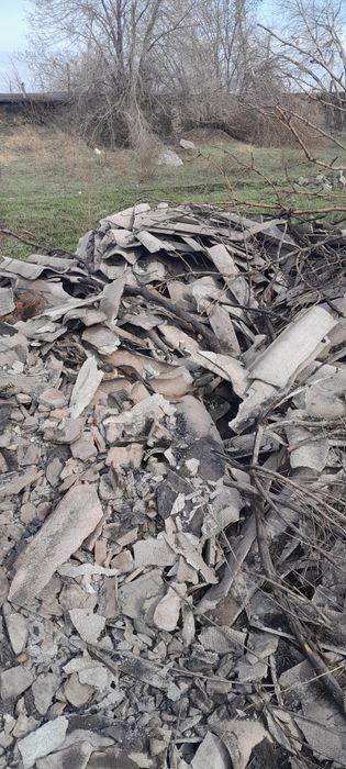 Продам строительный мусор