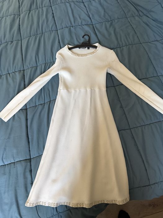 Guess-дамска рокля