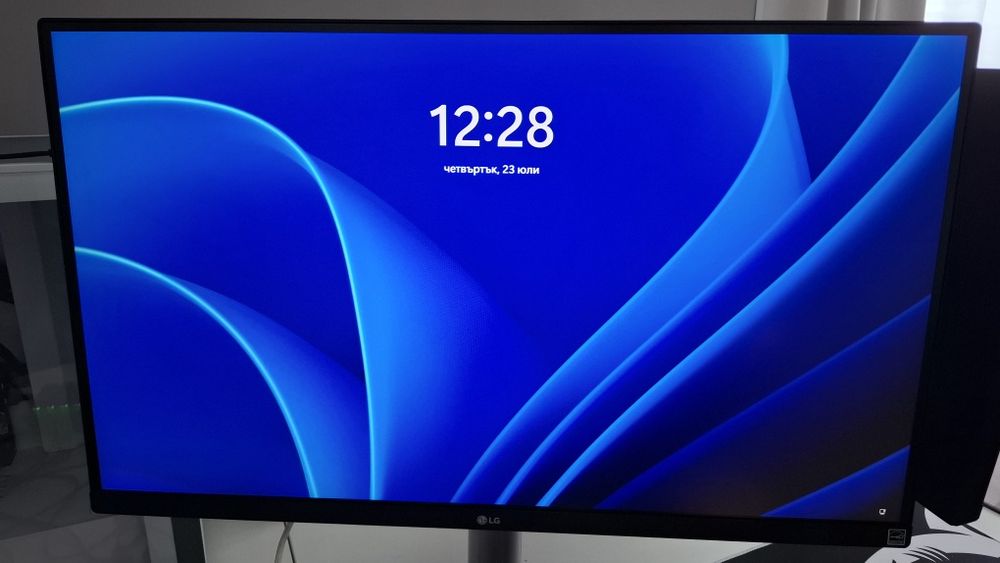 Монитор 4K 27" LG 27UP85NP
