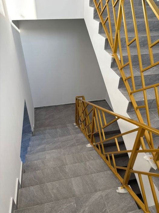 Сдам в аренду 2 этаж