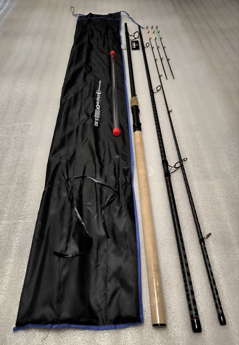 Feeder PRO FL Strategist Spod 3,9 M 100-300g + Mulineta PRO FL TX 8000