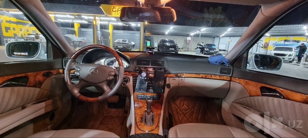 Mersedes Benz W211 E350