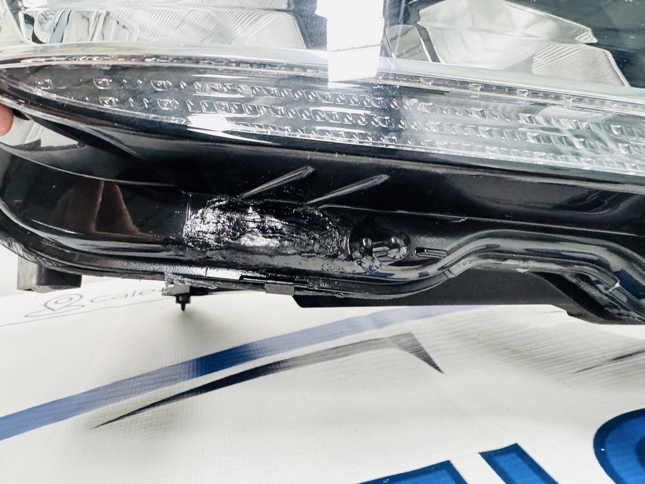 Far dreapta halogen VW Tiguan dupa 2016 cod 5NB941006B