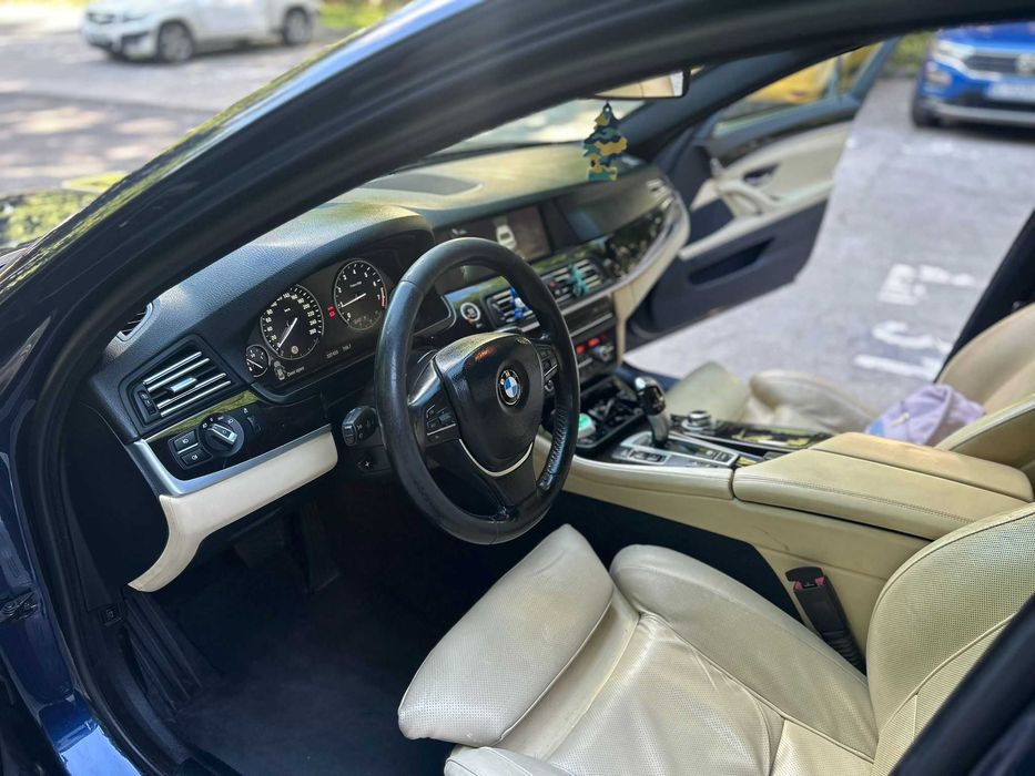 BMW 5 Series 2013 — imagine 5