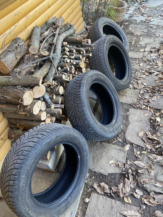 215 60 16 4 бр Bridgestone Blizzak LM005 5.5 мм 30/2020