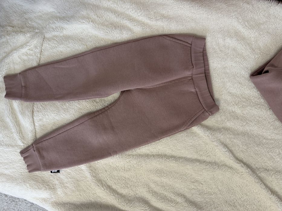 Костюм на девочку от Bodo