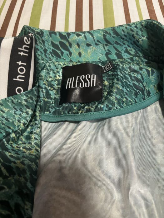 Alessa комплект от спортно горнище и топ