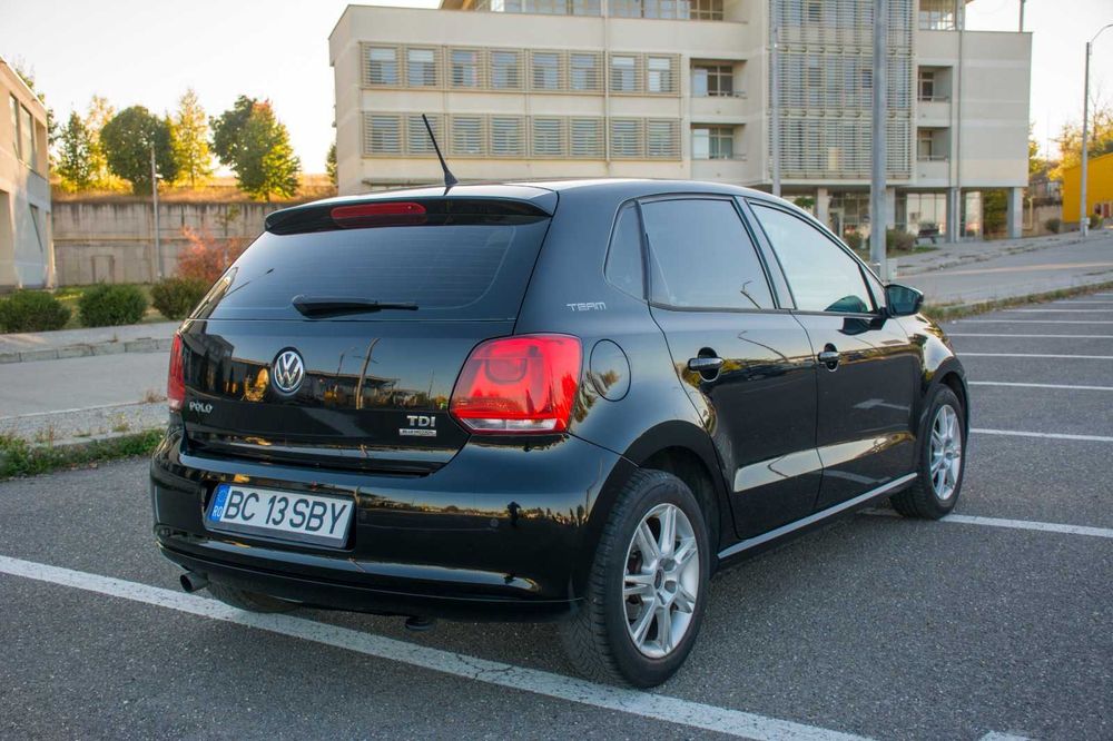 VOLKSWAGEN Polo 2011 — imagine 4