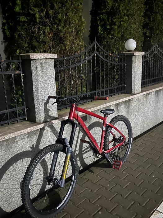 Vând rockrider pe piese