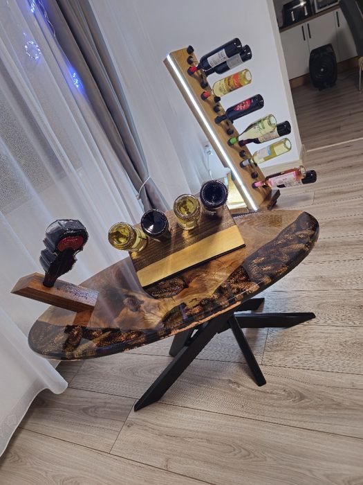 Cadoul perfect / Nași , Fini , Prieteni