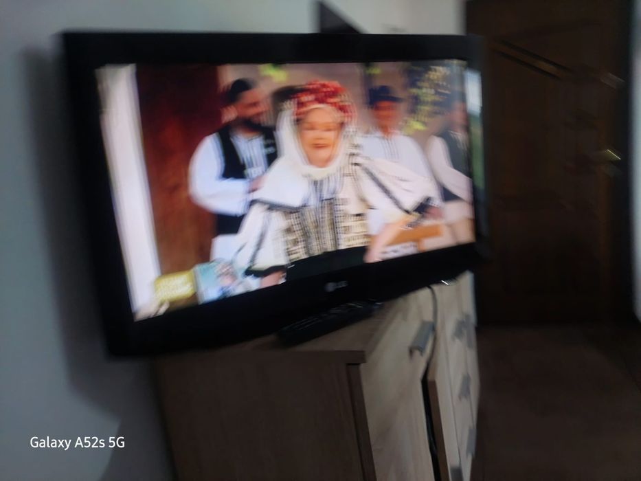 Televizor LG ,26 pulgade ,in foarte bună stare