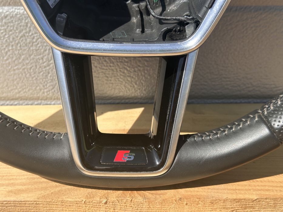 Волан AUDI A6 A7 S Line 4K0419091F