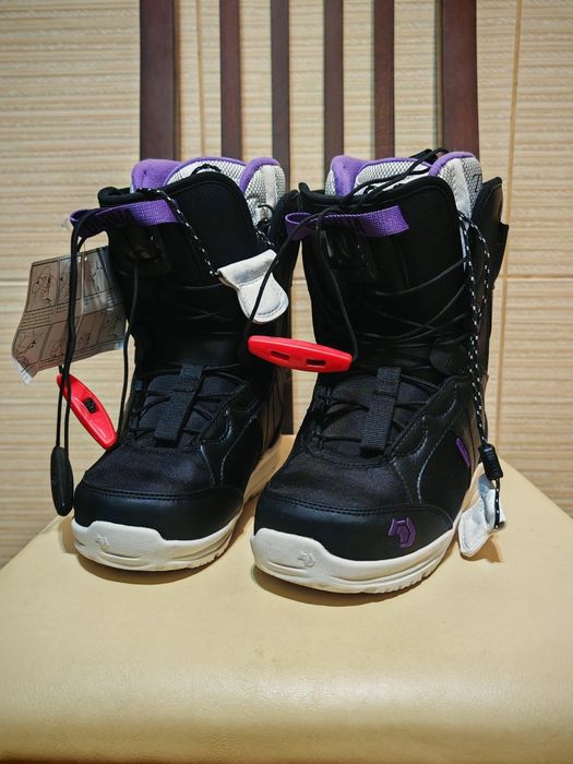Boots Noi snowboard northwave nr.37-mondo 23,5