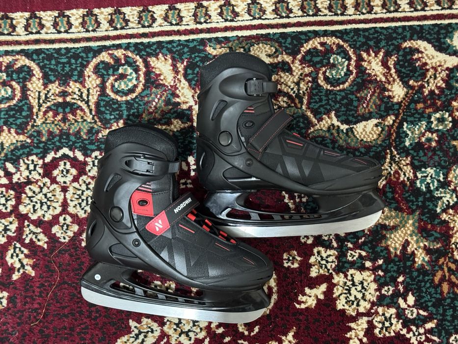 Продам коньки, новые