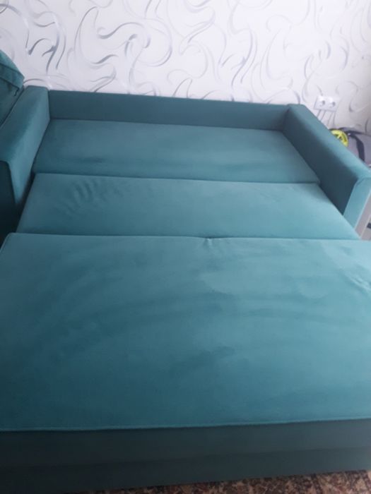 Продам мини диван в отличном состоянии