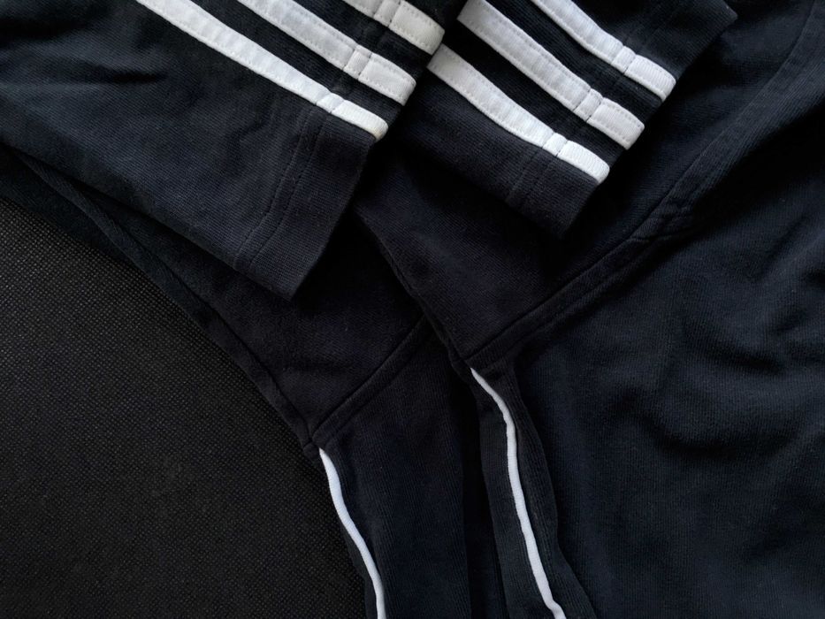 VINTAGE 2004 ADIDAS® AIBL® International Basketball League Jersey — L