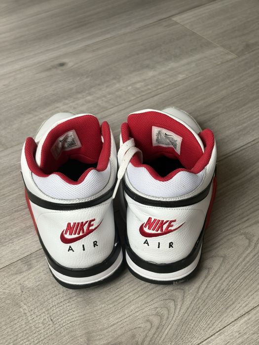 Adidasi Nike Air Flight