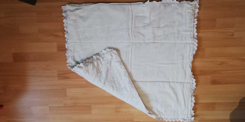 Set plăpumioară, cearșaf, 2 batiste pentru bebe