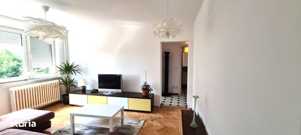 3 camere vis-a vis de Parul IOR — fotografia 3