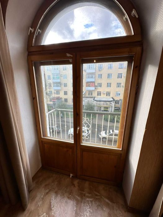 В продаже 4х ком квартира Чехова 64