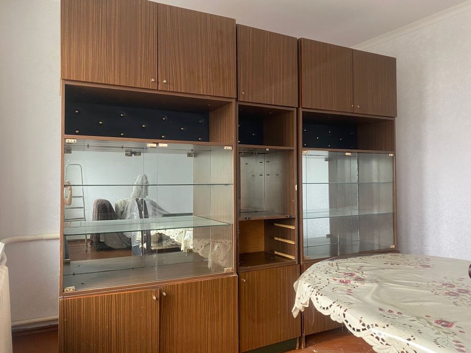 Продам стенка в зал