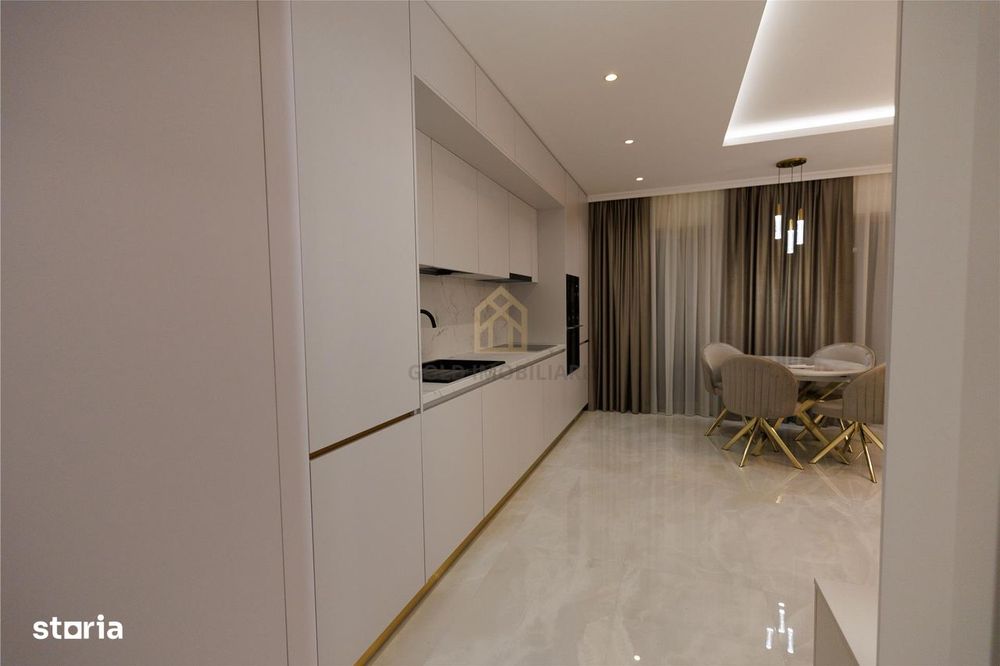 Apartament 3 camere bloc nou