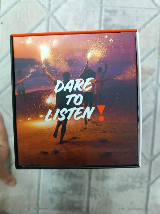 Продам колонку JBL Charge 5