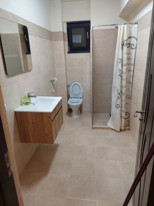 Închiriez garsoniera  în Complex Magnolia Bariera Valcii