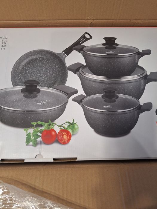 Срочно продам набор казанов