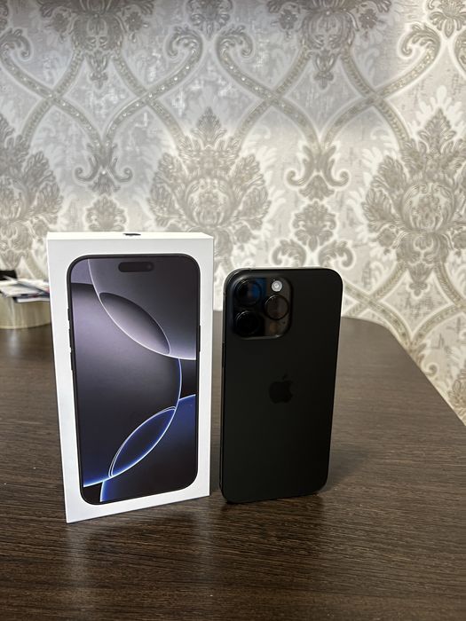 Iphone 16 pro max black 92%