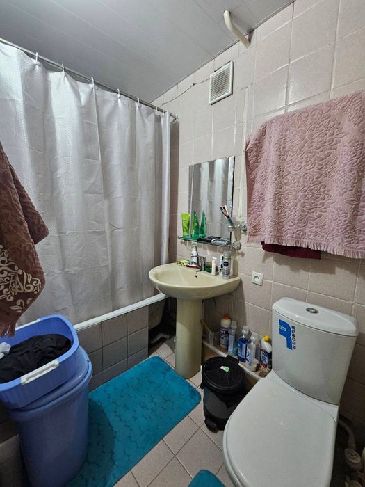 Продаётся 4/2/4 Буюк ипак йули метро