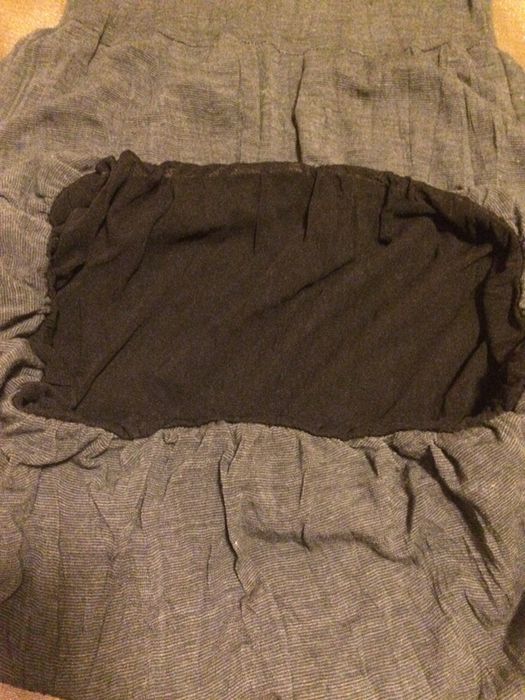 Тъмно синьо болеро на Mango;Тъмно сива рокля