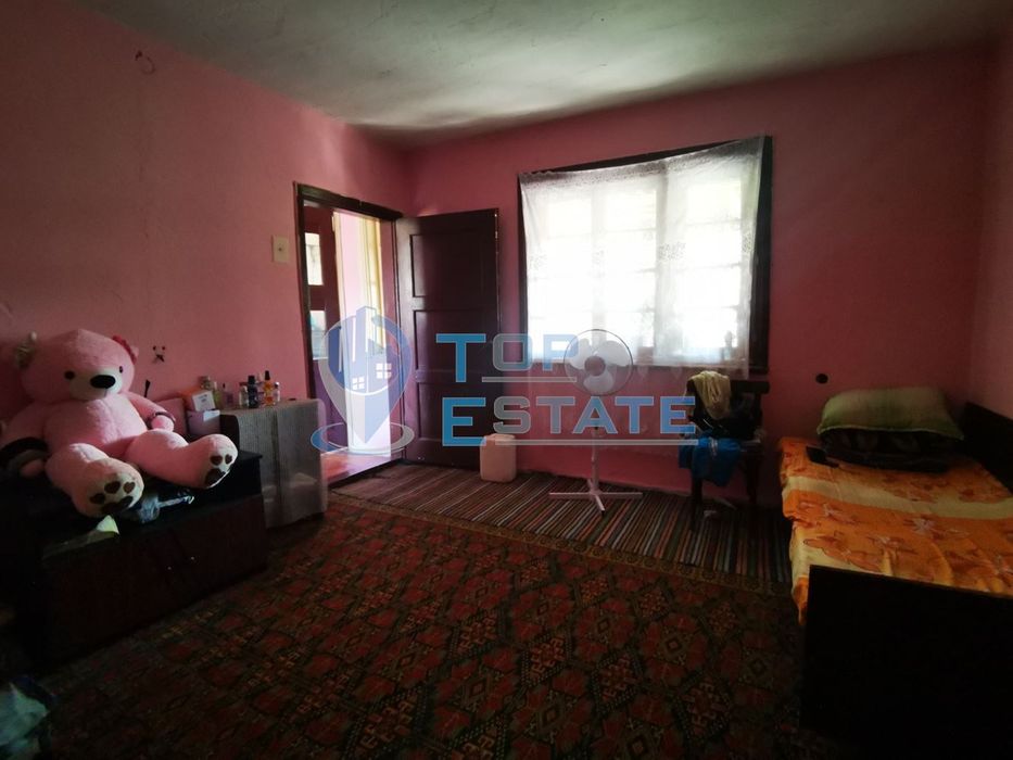 Продава се Къща в Дебелец - 90 кв.м за 1000 €/кв.м - Снимка #4