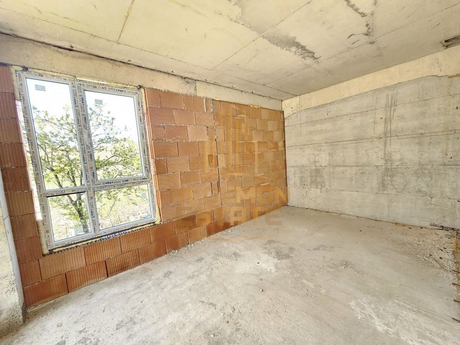 Продава се Четиристаен апартамент в Варна, Кайсиева градина - 103 кв.м за 911 €/кв.м - Снимка #5