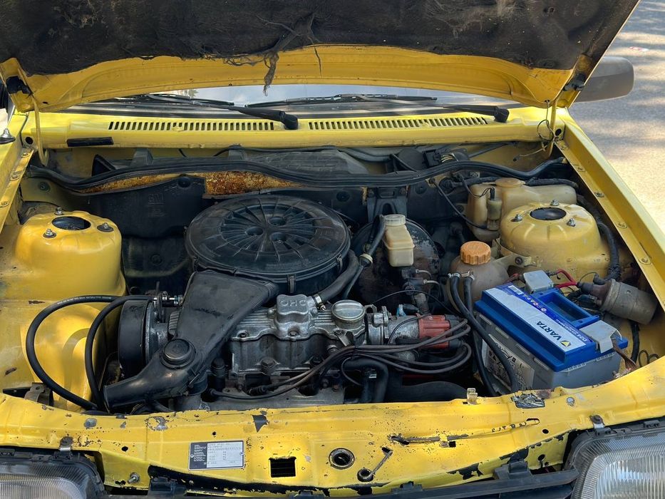 Продаю свою      OPEL ASKONA