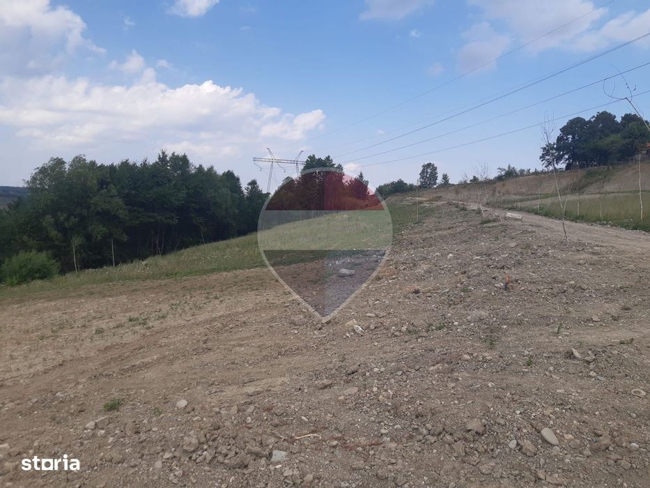 Teren 1,000mp Sohodol, cu utilitati / Strada Sohodol