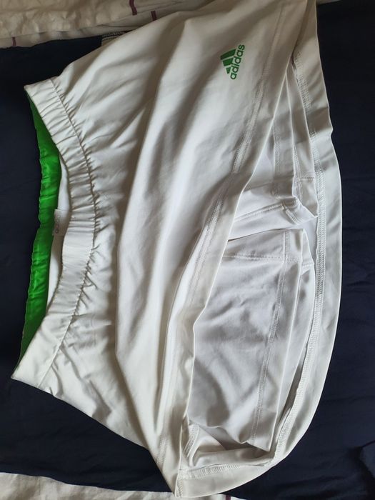 Fusta pantalon adidas marimea S