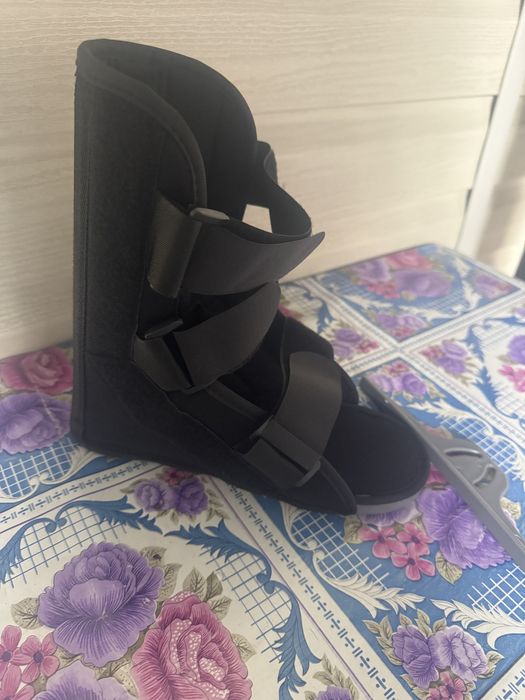 Бандаж ортопедически продам