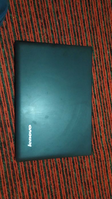 Kompyuter LENOVO