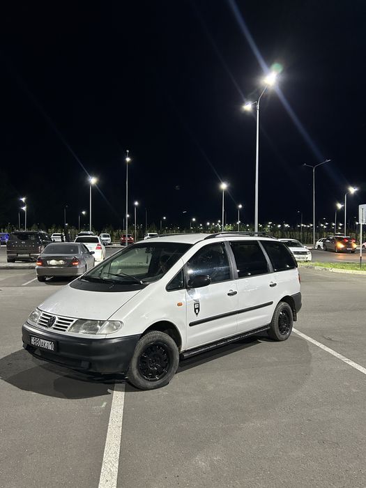Продаю Volkswagen Sharan