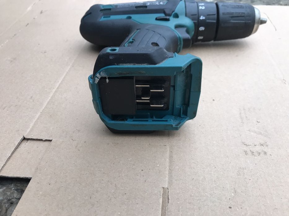 Autofiletanta Makita HP331D Doar Corp 10,8V