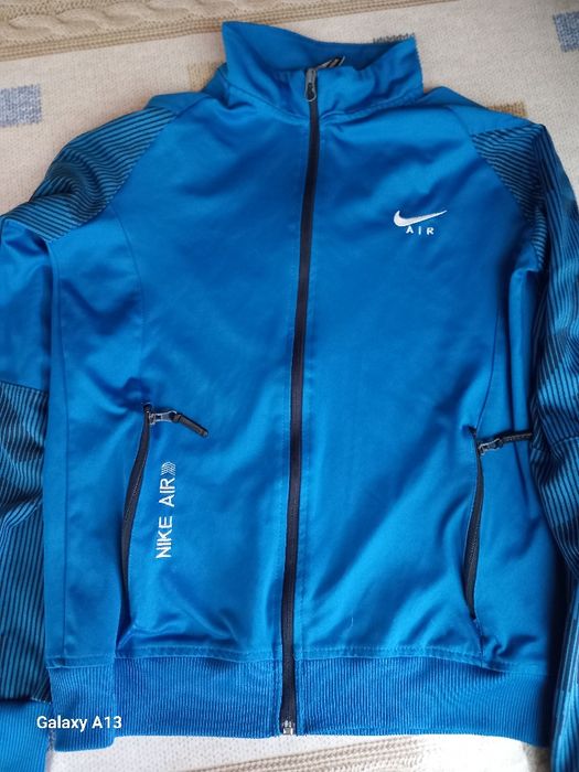 Bluze,pantaloni.Adidas ,Nike.