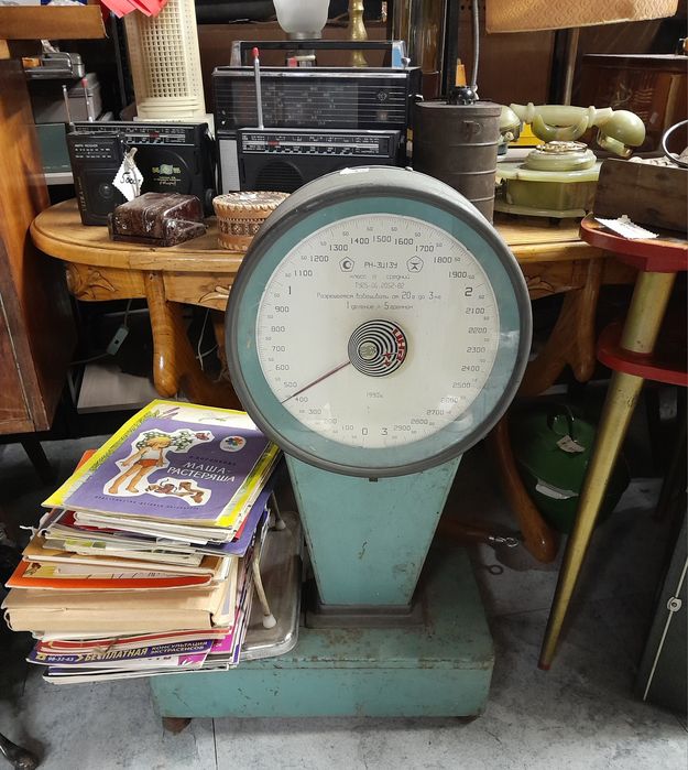 Настольные весы. Винтаж.