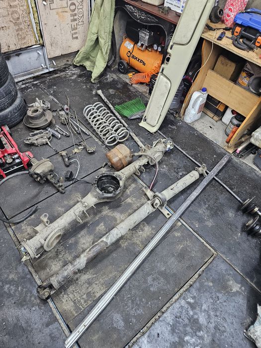 Продам запчасти ваз 2106